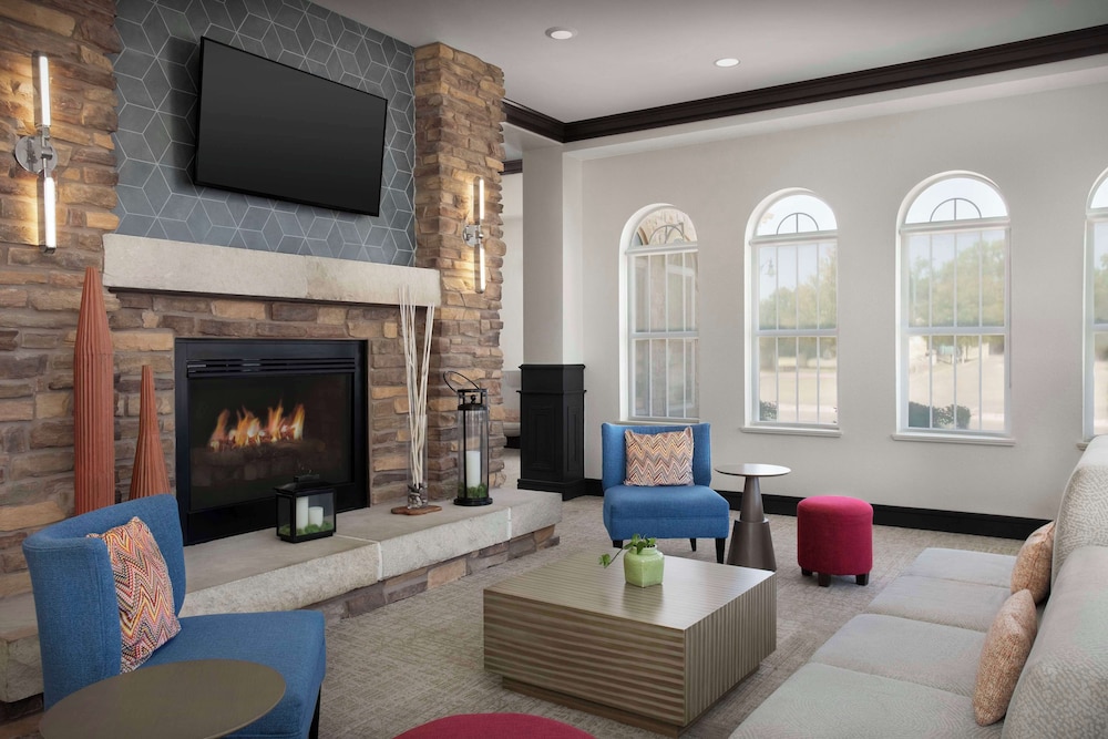 Hilton Garden Inn Granbury - photo 3