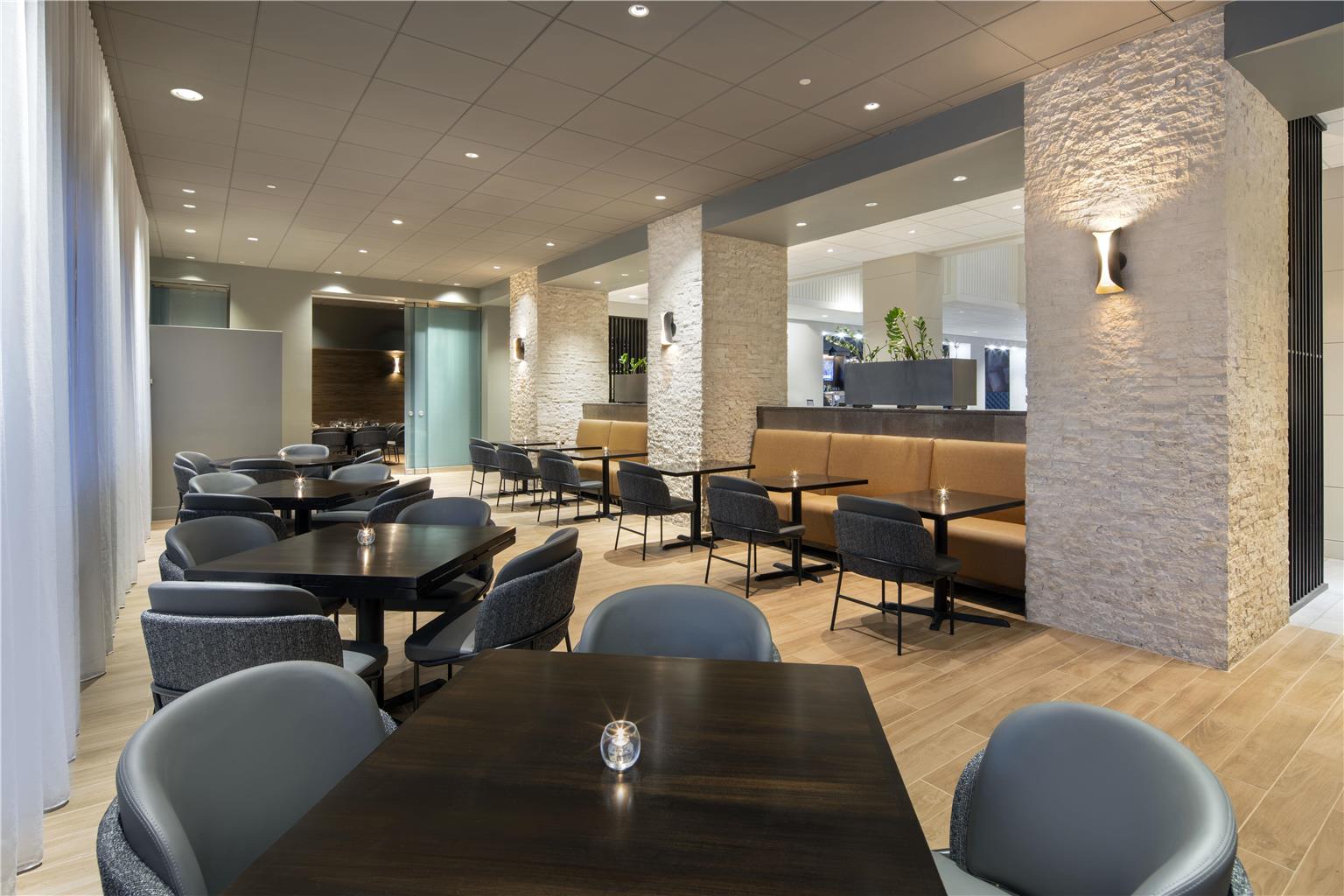 Hyatt Regency Milwaukee - photo 18
