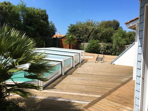Villa Bis Impasse Rue Des Loires — 4-Star Luxury Hotel in Saint-Hilaire-De-Riez, France