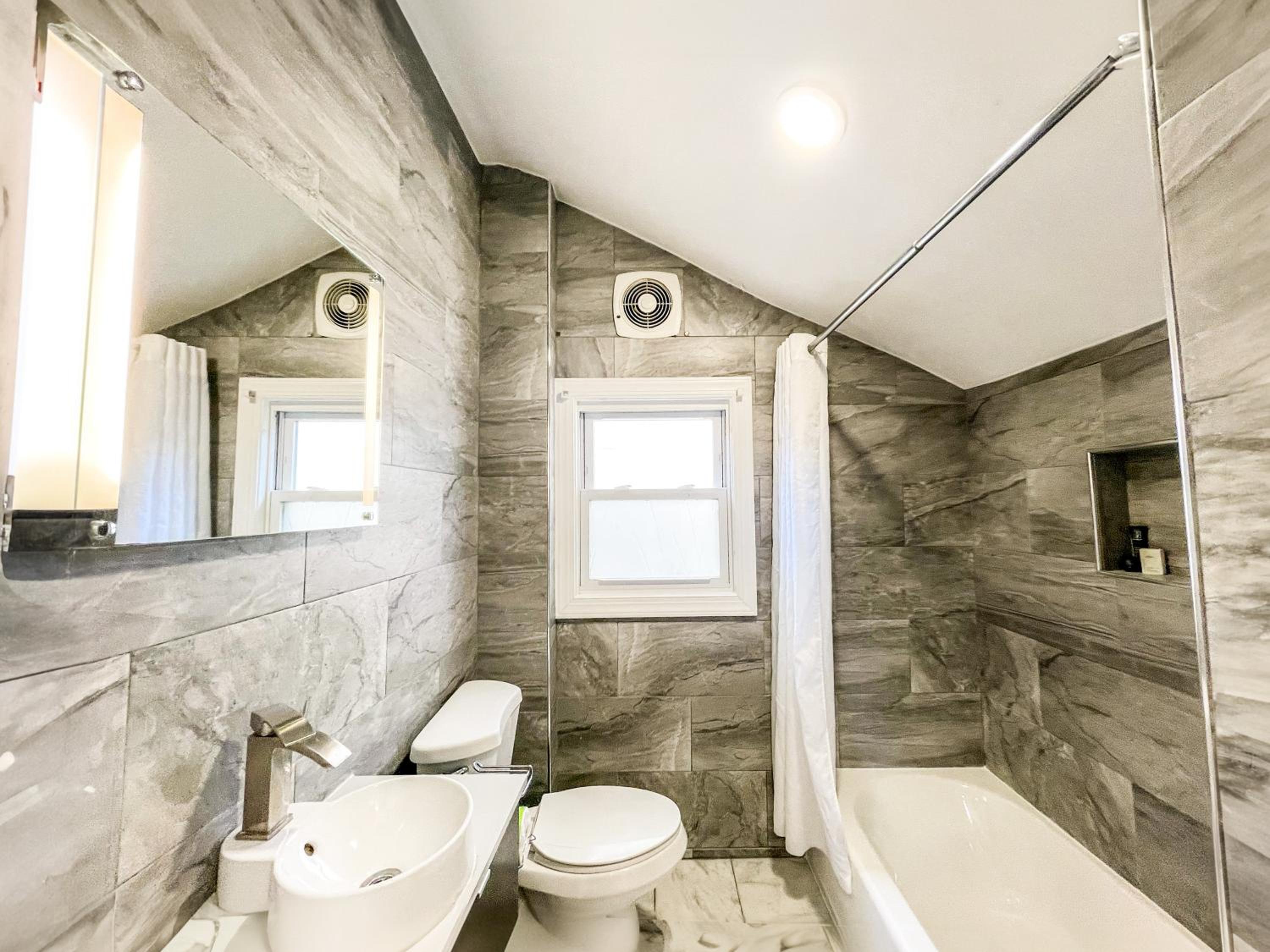 Penn Lodge Hotel & Suites - photo 14