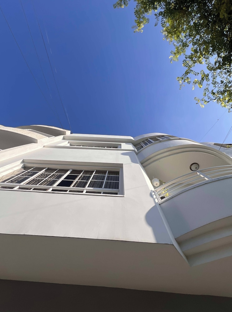 Hotel Casa Alom in Cali, Colombia