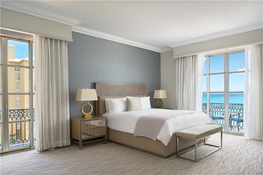 KICUN1_Seafront Suite_Bedroom.jpeg