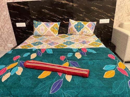Royal Orbit studio — 4-Star Luxury Hotel in Ghaziabad, India