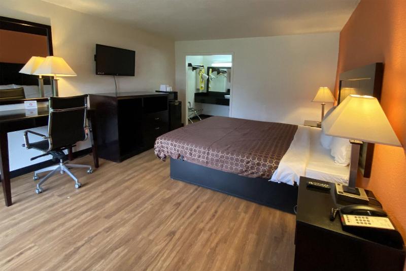 Landmark Hotel - photo 16