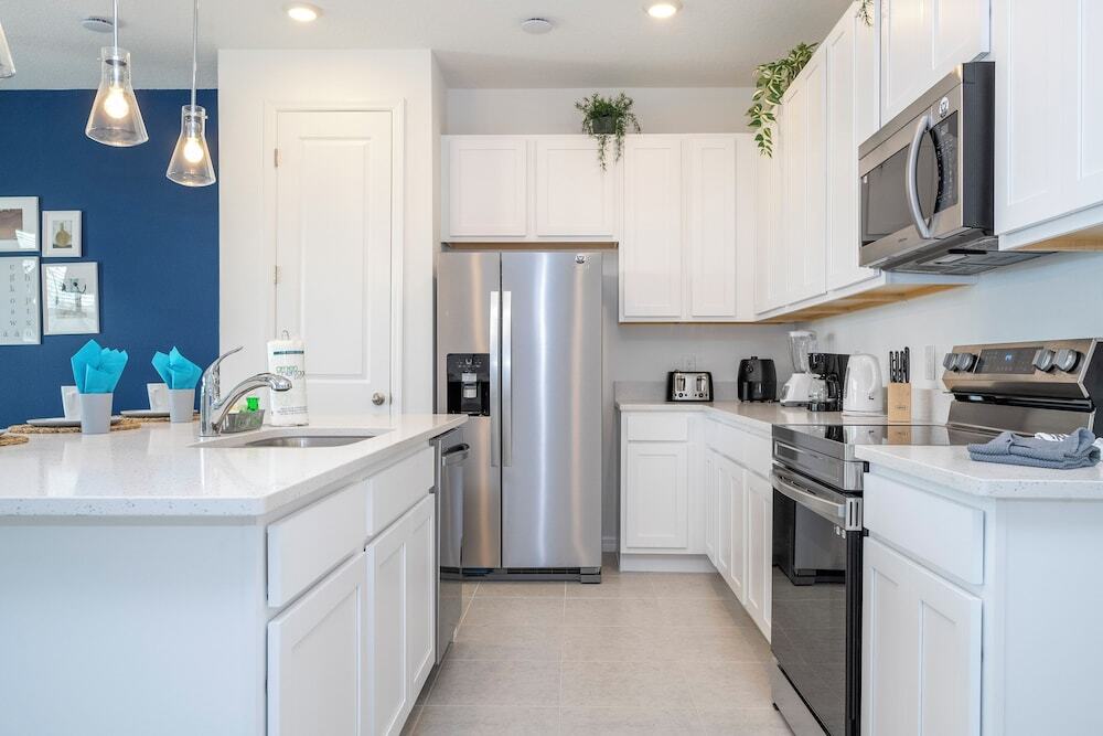 Gorgeous 3Bd Close To Disney @ Festival Resort 661 - photo 26
