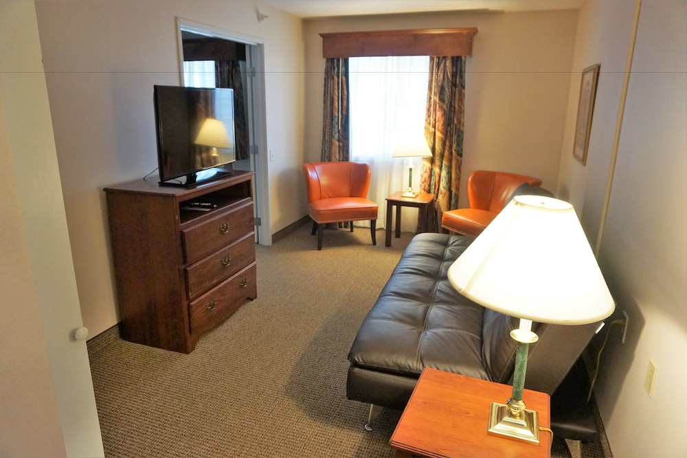 River Hills Hotel - photo 27