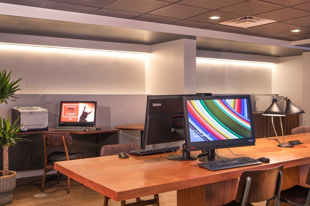 DoubleTree by Hilton Atlanta Windy Hill Ballpark - photo 60