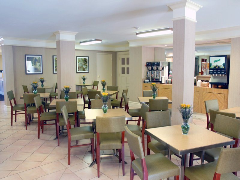 La Quinta Inn by Houston Greenway Plaza Medical Area - photo 5