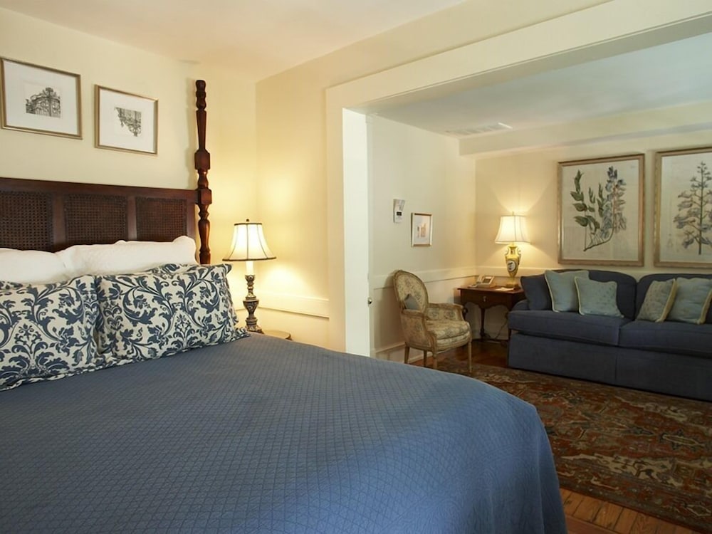 The Smithfield Inn - photo 12