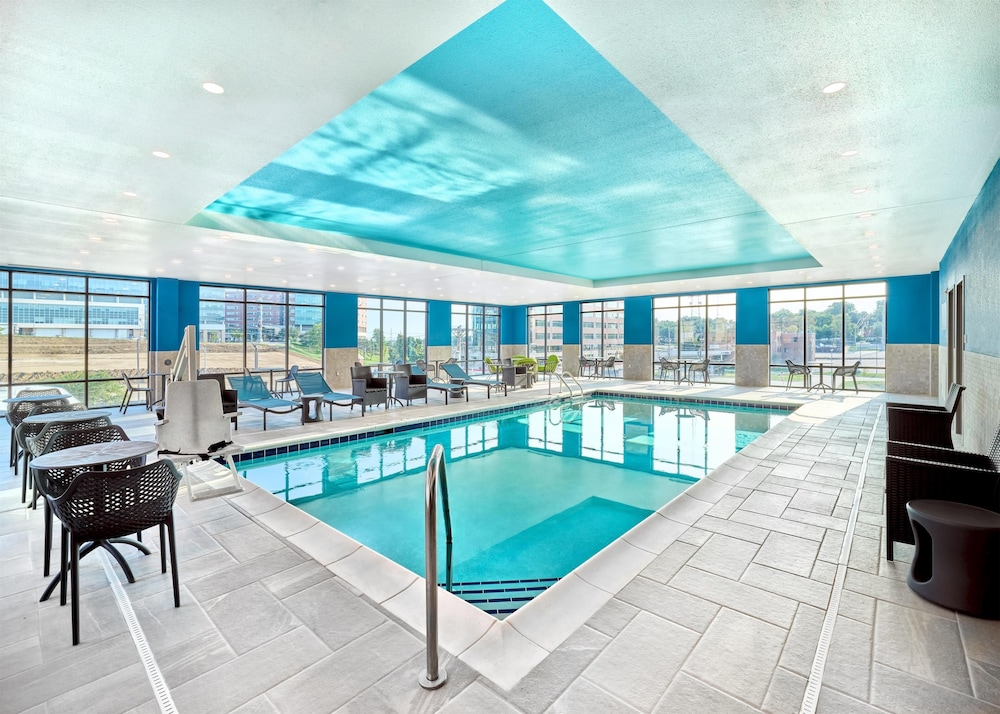 Hampton Inn by Hilton Omaha UN Medical Center Area - photo 18