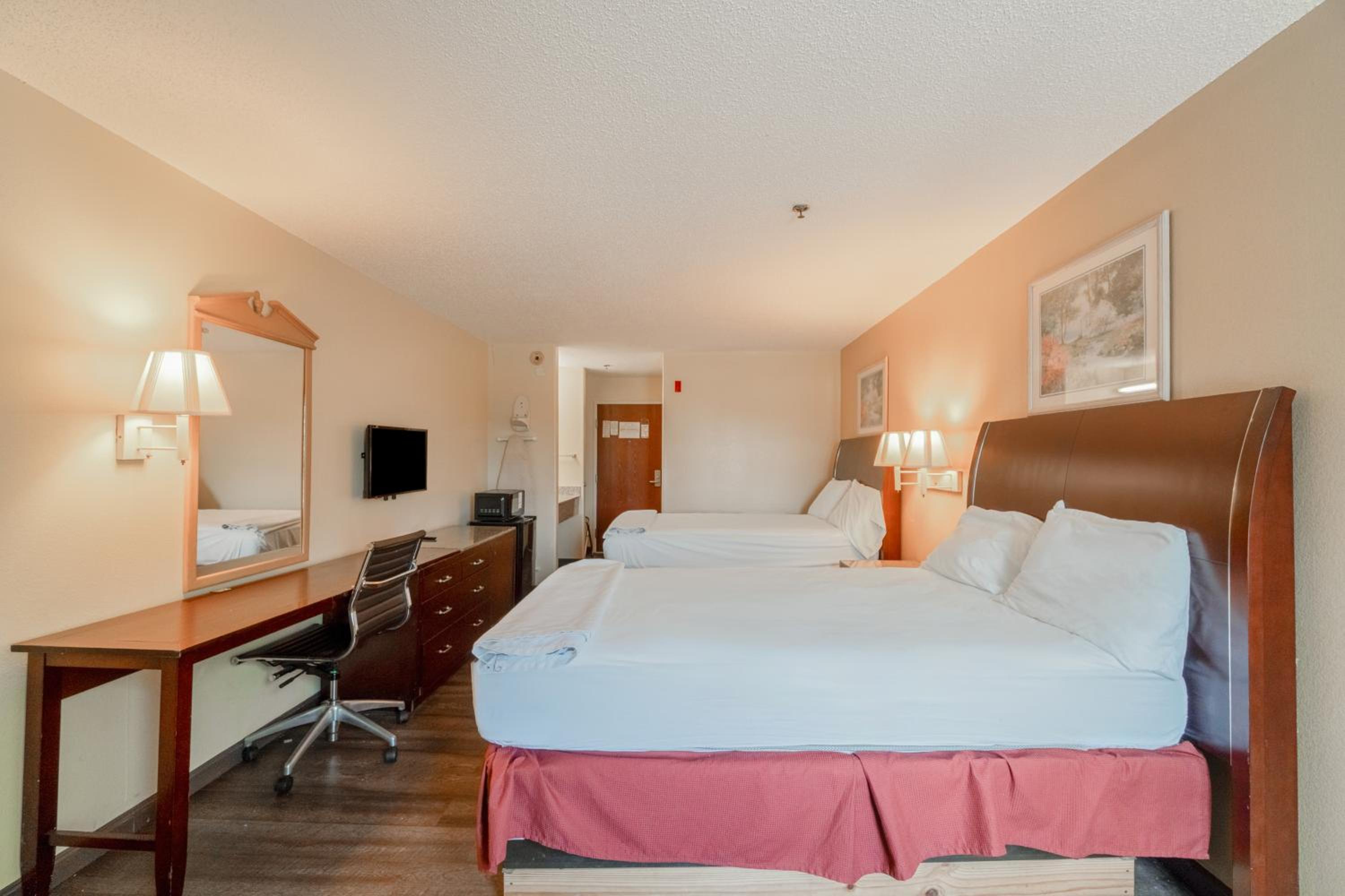 Capital O Fairway Inn Baytown La Porte TX - photo 15
