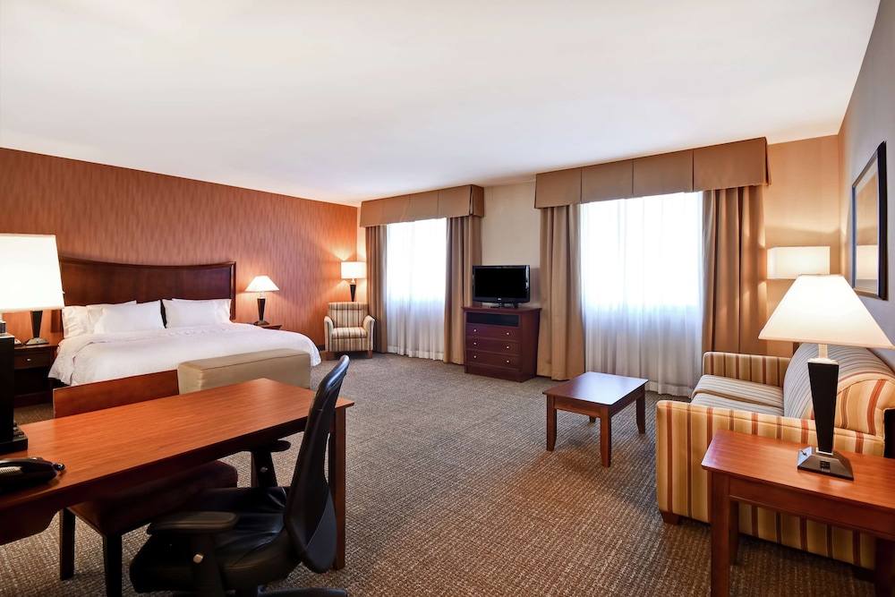 Hampton Inn & Suites Folsom - photo 11