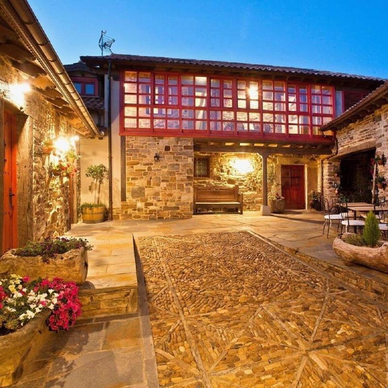 Via Avis - carbon neutral hotel in Astorga