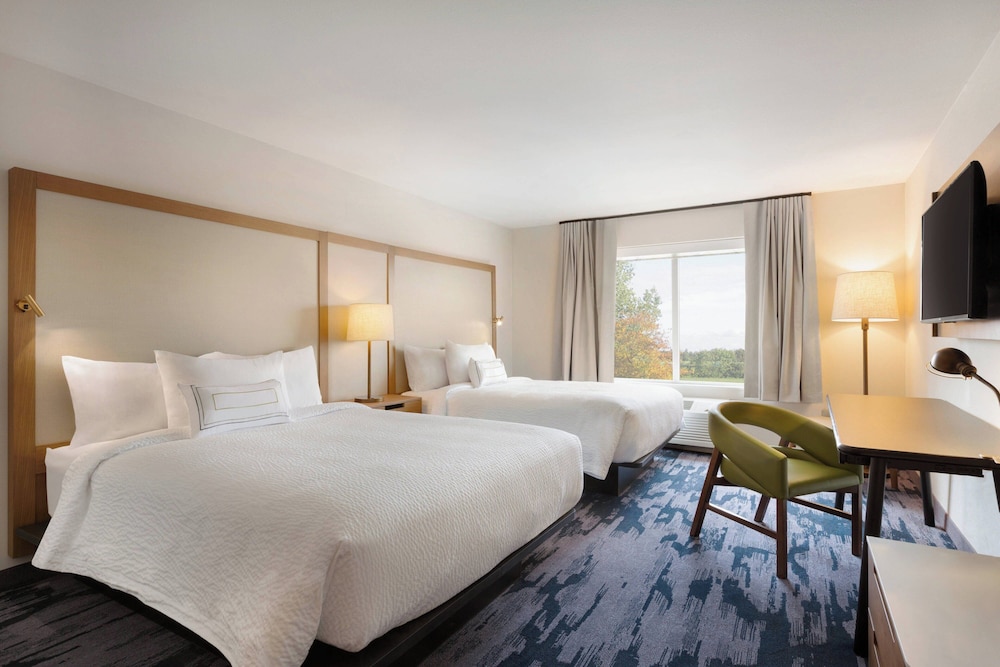 Fairfield Inn & Suites by Marriott Boulder Longmont - photo 8