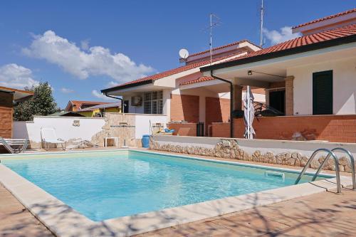 Villa Lella Tevere — 4-Star Luxury Hotel in Ardea, Italy