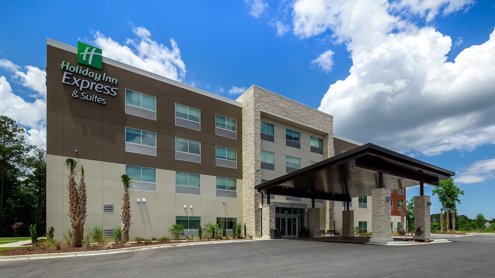 Holiday Inn Express & Suites Latta by IHG - photo 55