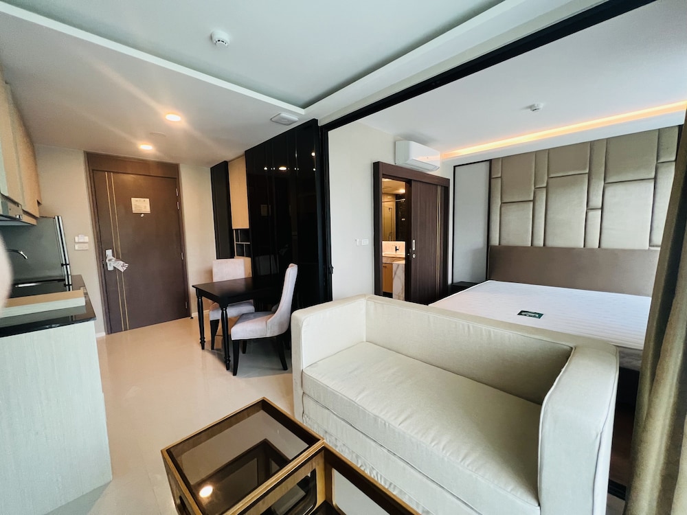 The Panora apartments by NLA — 4-Star Luxury Hotel in Phuket, Thailand