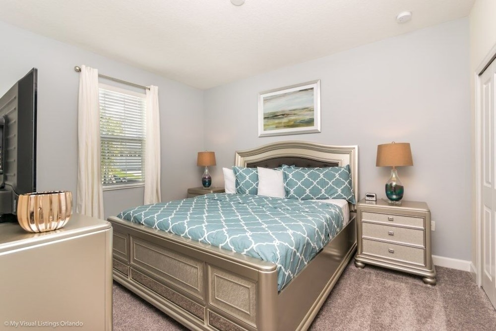Large 8 Bed 5 Bath Home Champions Gate Golf Resort 8 Bedroom Villa by Redawning - photo 3