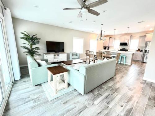 Perdido Key Dream Luxurious 2BR Vacation Rental — 4-Star Luxury Hotel in Pensacola, United States