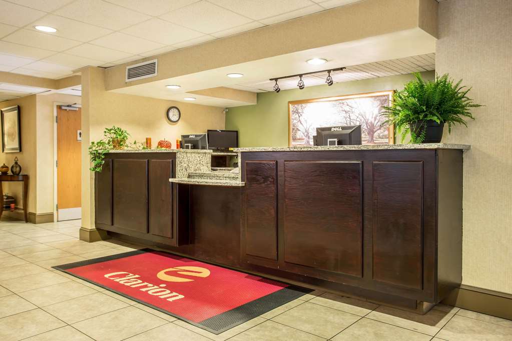 Clarion Inn & Suites Aiken South - photo 3