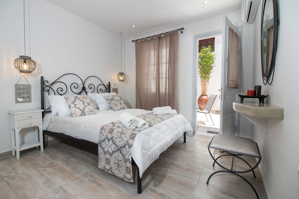 Relax Studios — Naxos — photo 2