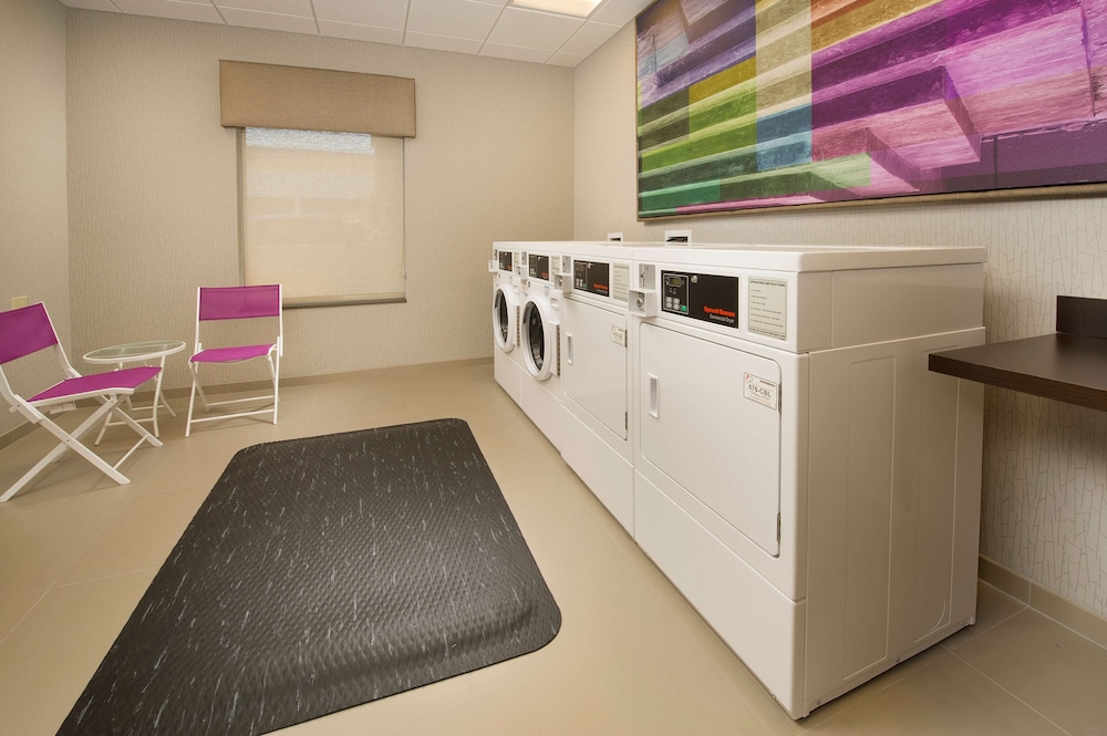 Hampton Inn & Suites San Antonio Downtown Market Square - photo 20