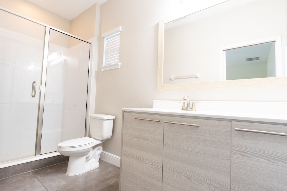 Balmoral Resort 169cc 3 Bedroom Home by RedAwning - photo 17