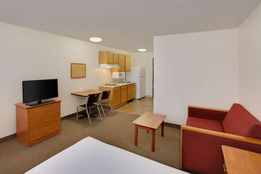 WoodSpring Suites Houston I 10 West - photo 10
