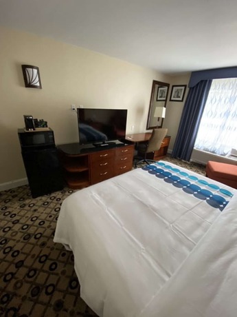 Baymont by Wyndham College Park Atlanta Airport South - photo 18