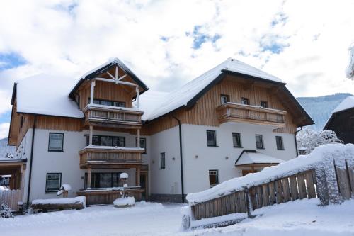 Landhaus Holzer — 4-Star Luxury Hotel in Sankt Margarethen Im Lungau, Austria