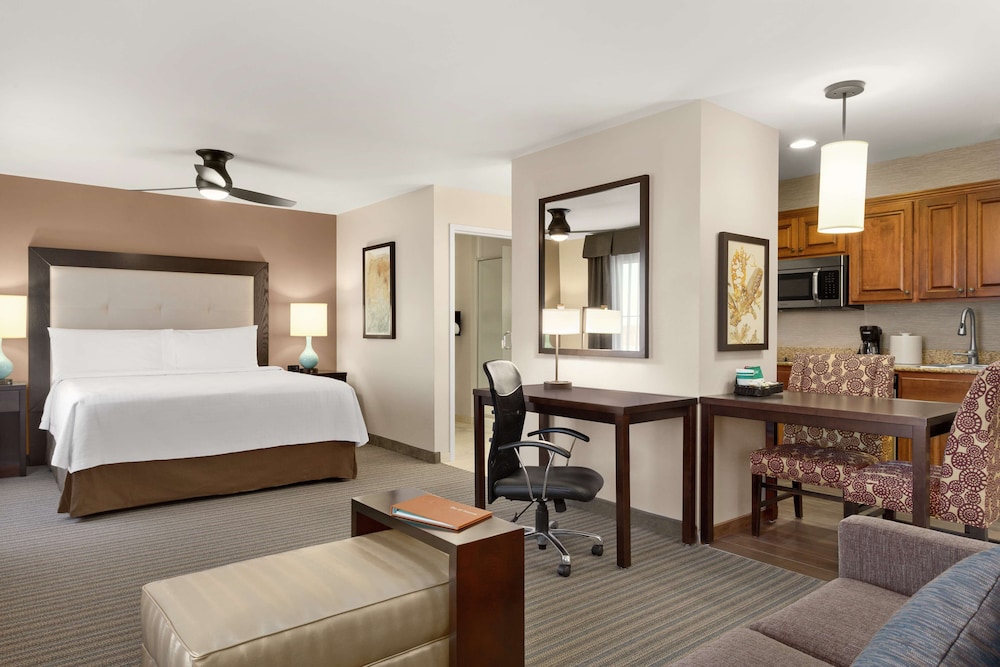 Homewood Suites by Hilton Fargo - photo 11