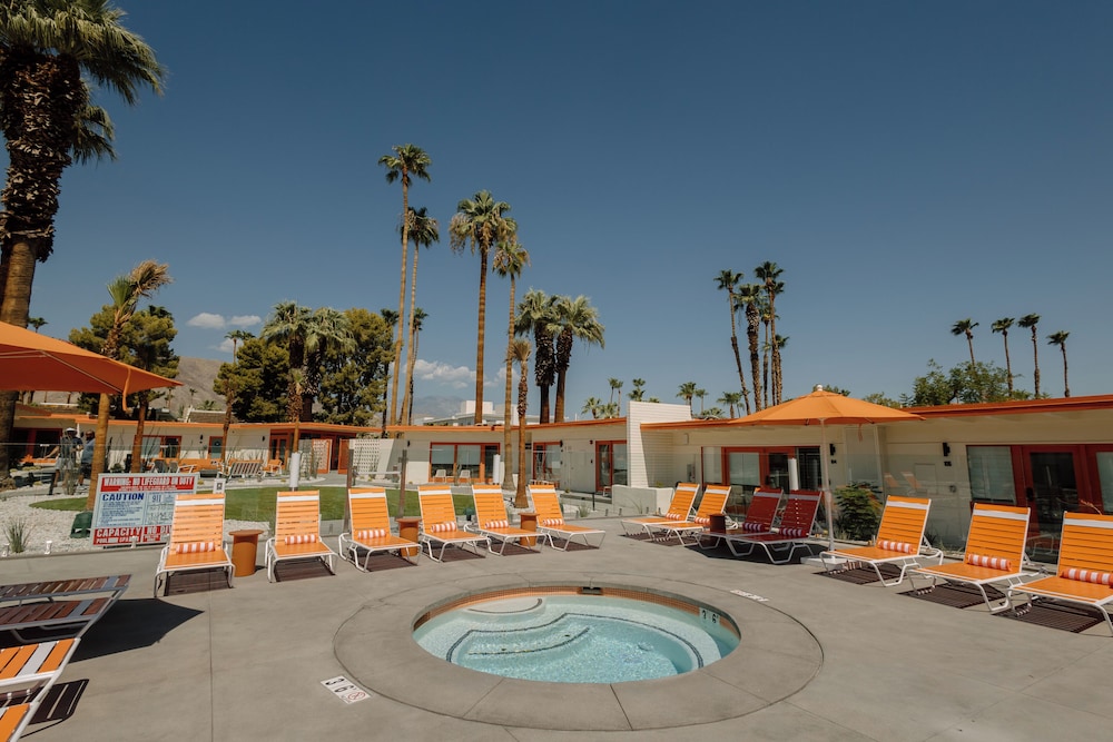 Mojave Resort Adults Only - photo 59
