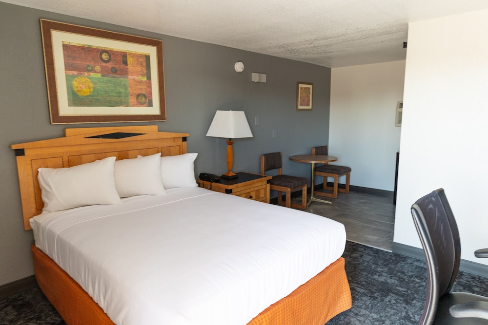 Econo Inn - carbon neutral hotel in Worland