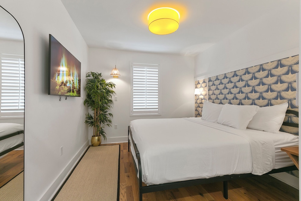 Marsh Hotel - photo 17