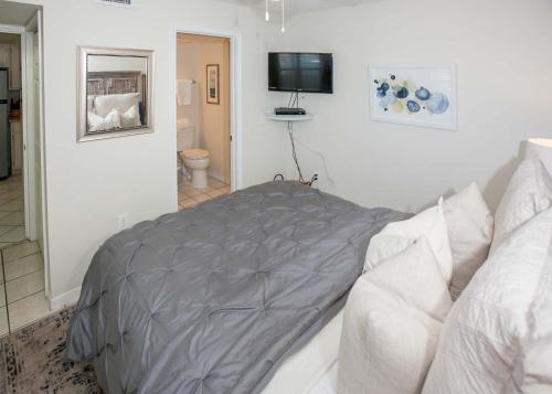 Surfside Shores 1202 - photo 23