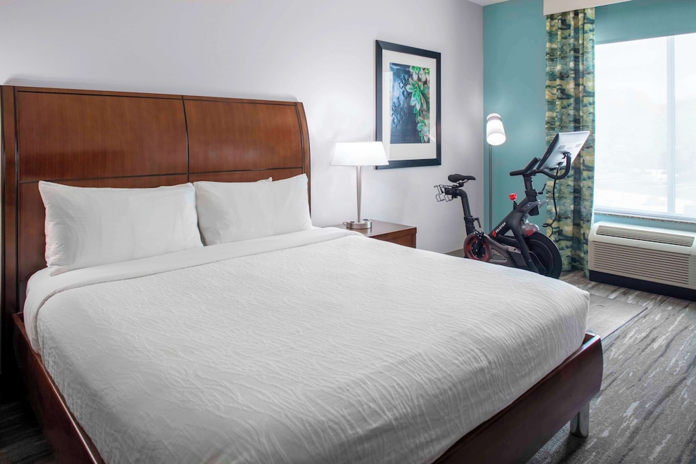 Hilton Garden Inn Charleston Mt. Pleasant - photo 9