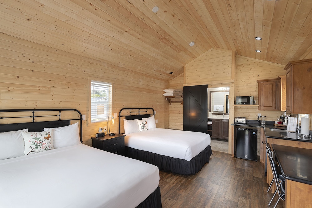 Carmel River Inn & Cottages - photo 19