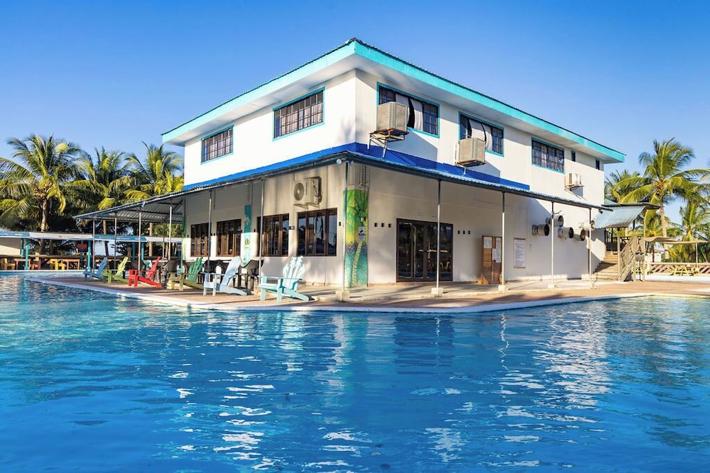 Palmazul Viña del Mar in Omoa, Honduras