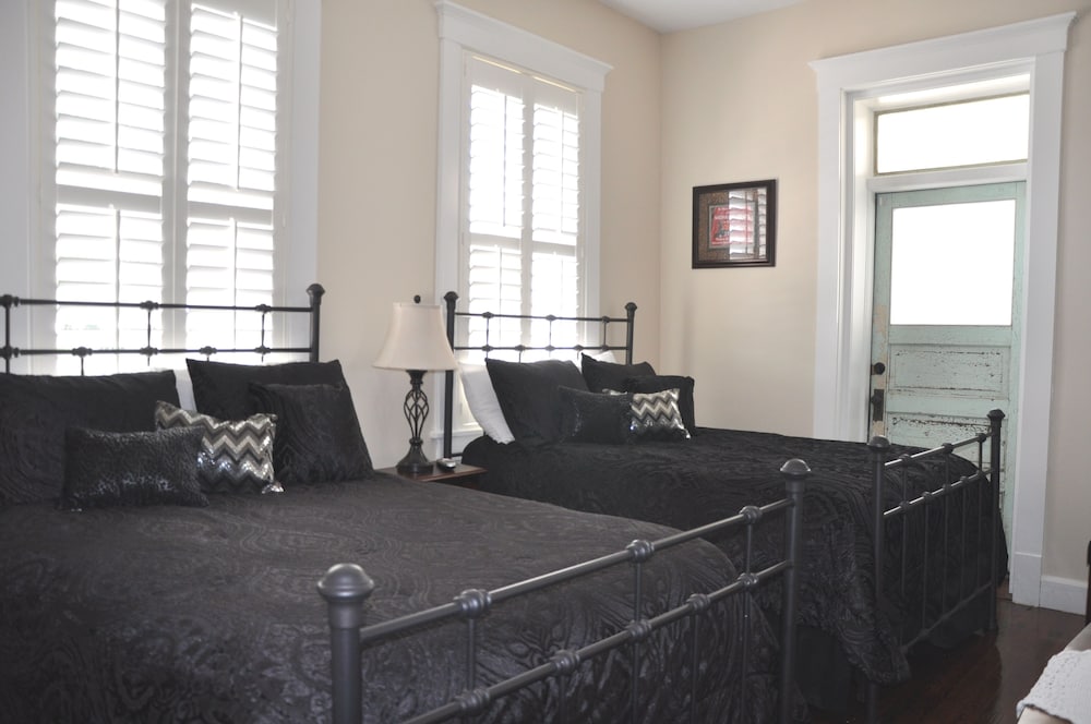 Riverview Hotel - photo 22
