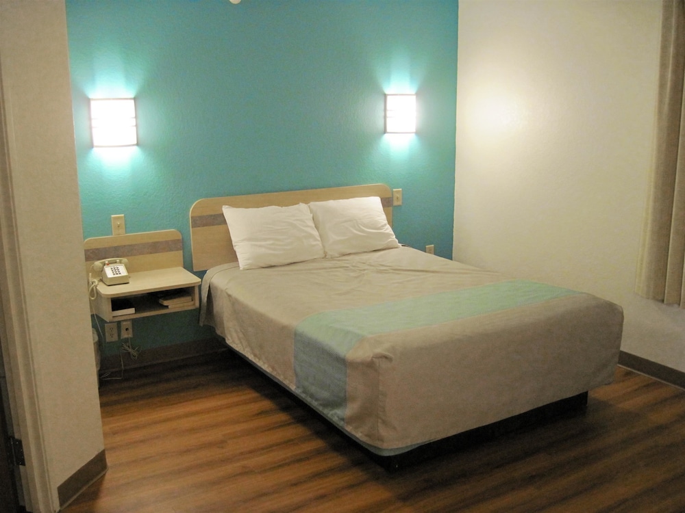 Motel 6 Avoca IA - photo 7