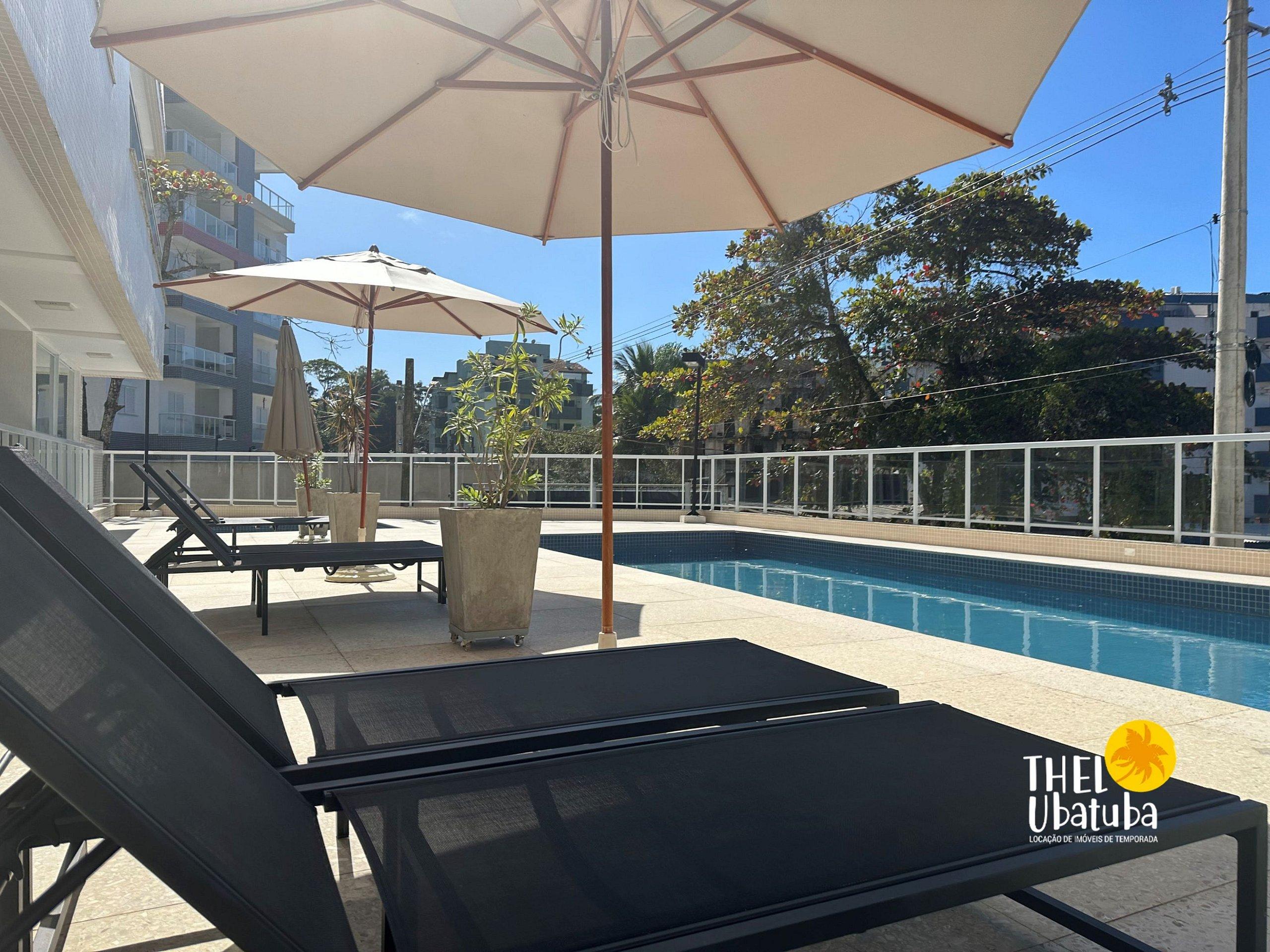Apto com Sacada Gourmet e Piscina Climatizada PG — 4-Star Luxury Hotel in Ubatuba, Brasil
