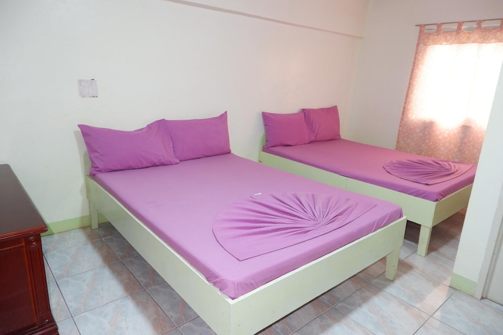 Buena Lynne White Beach Puerto Galera in Puerto Galera, Philippines