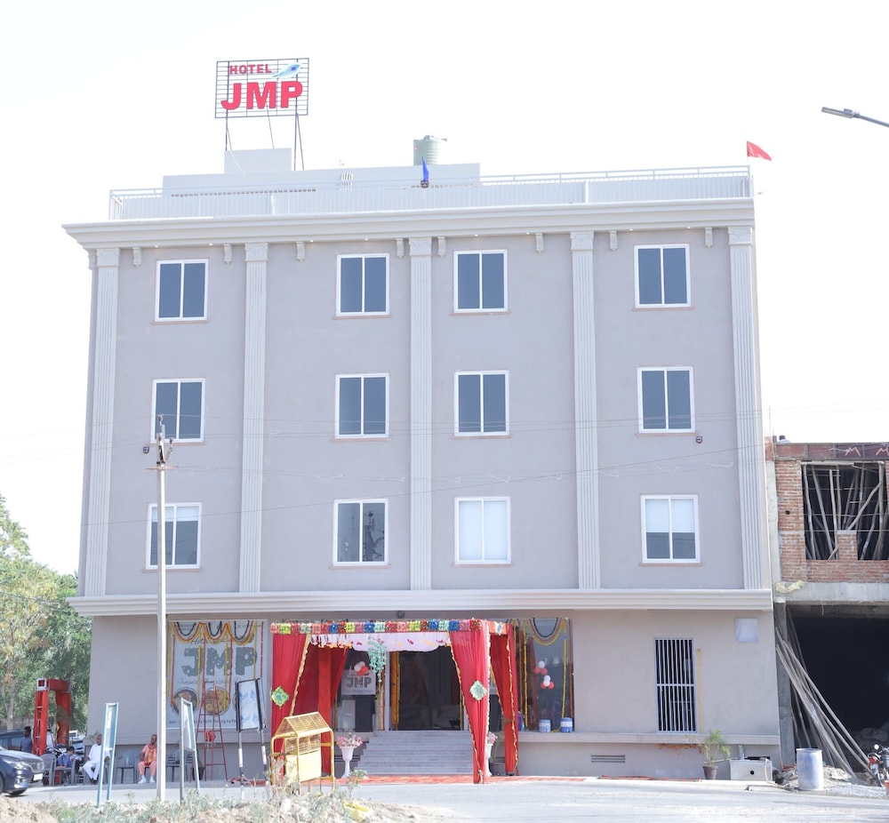 Hotel Jmp in Sikar, India
