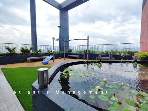 Cozy Grand Apartment Sungai Besi KL Walking Distance Nirvana & 15 Mins Driving Distance to Mid Valley — 4-Star Luxury Hotel in Kuala Lumpur, Malaysia