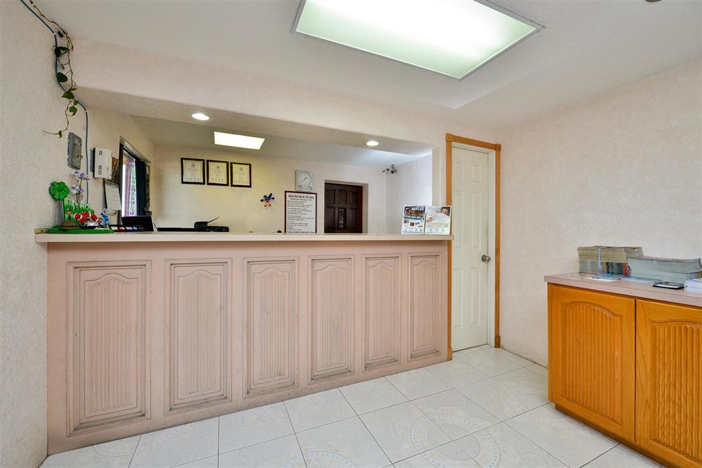 Americas Best Value Inn Port Aransas - photo 3