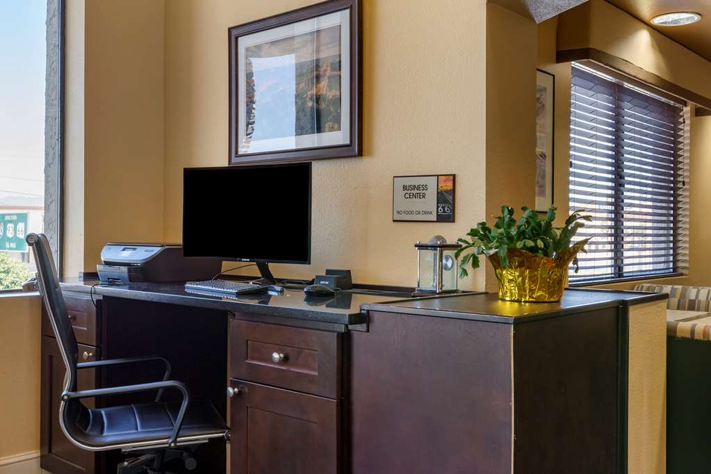 Best Western Plus King's Inn & Suites - photo 9