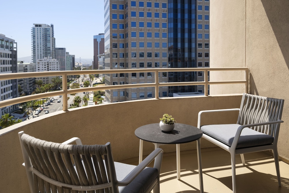 Marriott Long Beach Downtown - photo 11