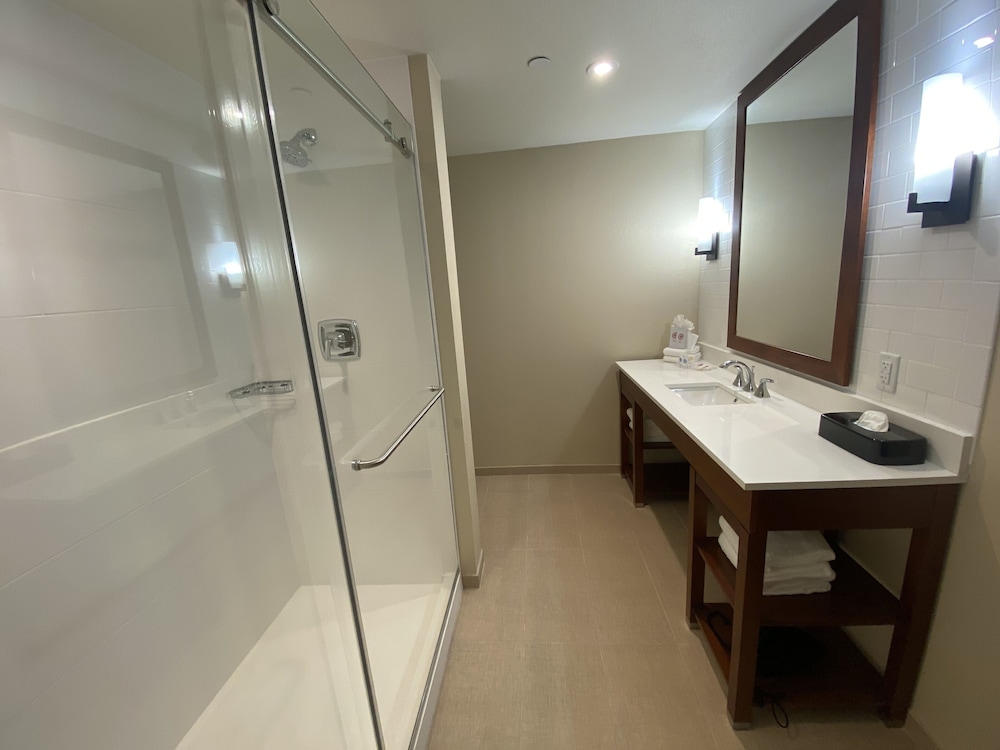 Comfort Suites Midland West - photo 16