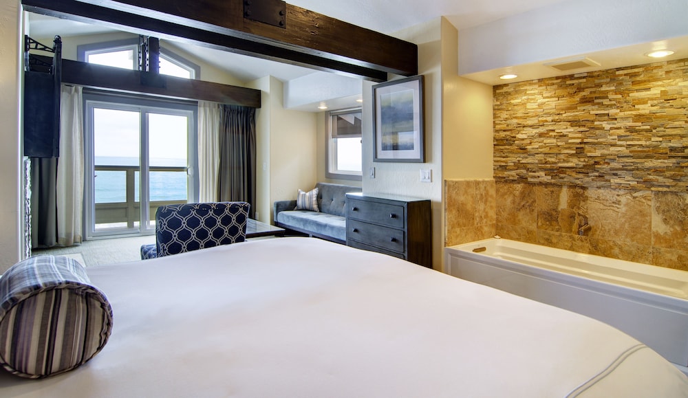 Cypress Inn On Miramar Beach - photo 23