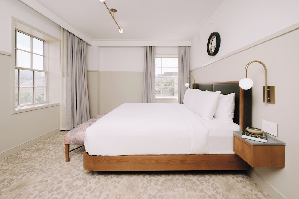 Hotel Heron Alexandria Old Town Curio Collection by Hilton - photo 25